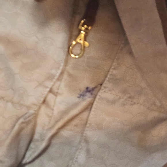 Michael Kors Tote - Picture 4 of 6